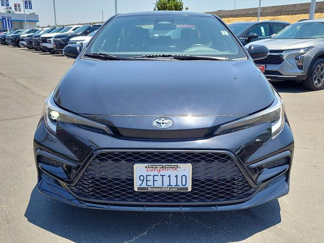 Photo of 2023 Midnight Black Metallic Toyota Corolla