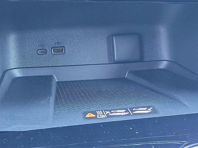 Photo of 2026 Mosaic Black Metallic Chevrolet Traverse