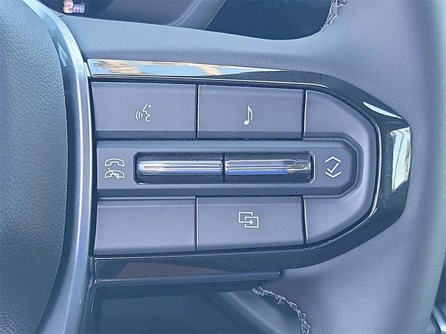 Photo of 2025 Black Chevrolet Colorado