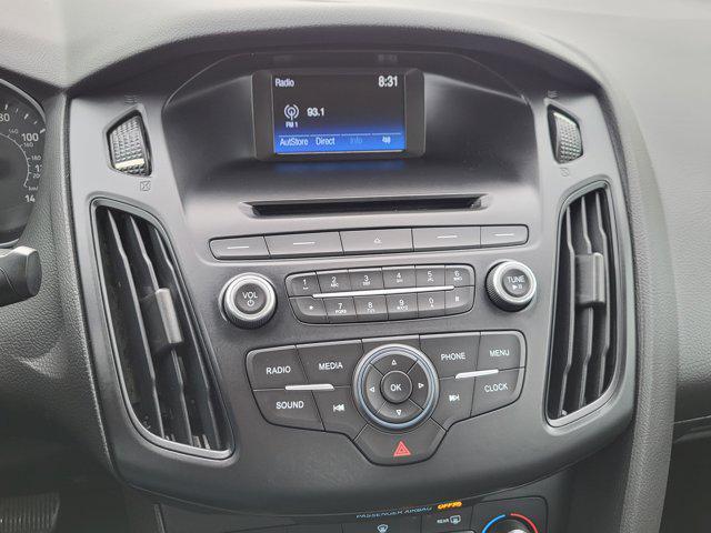 Photo of 2017 Ingot Silver Metallic Ford Focus