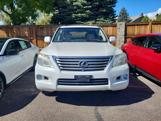 Photo of 2009 Starfire Pearl Lexus LX 570