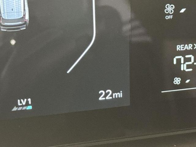 Photo of 2026 Glacial White Pearl Kia EV9