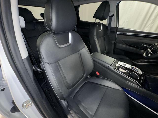 Photo of 2022 Quartz White Hyundai TUCSON