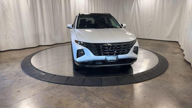 Photo of 2022 Quartz White Hyundai TUCSON