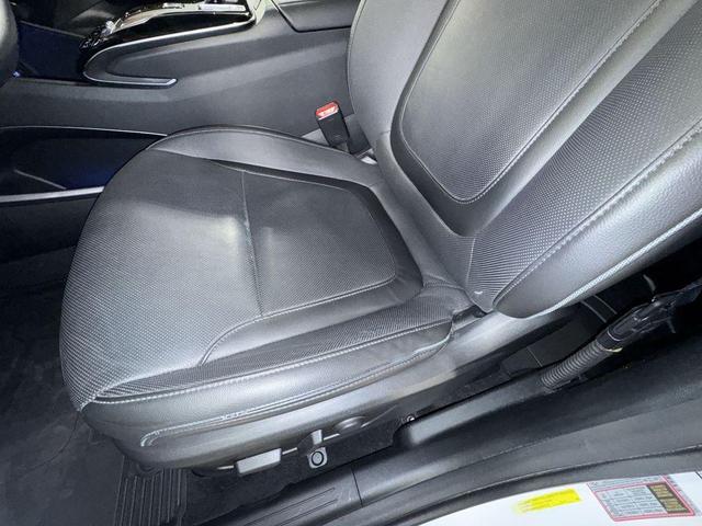 Photo of 2022 Quartz White Hyundai TUCSON