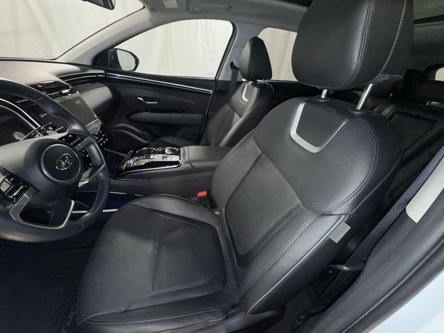 Photo of 2022 Quartz White Hyundai TUCSON