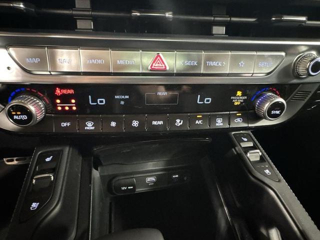 Photo of 2025 Ebony Black Kia Telluride