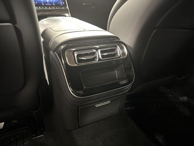 Photo of 2025 Black Mercedes-Benz AMG S 63 E
