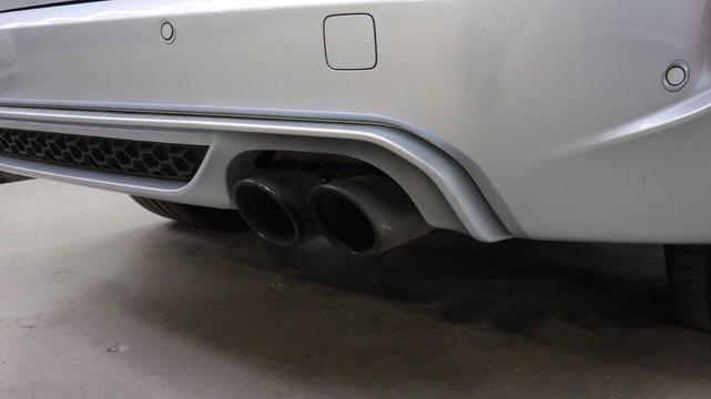 Photo of 2016 Donington Gray Metallic BMW X5 M