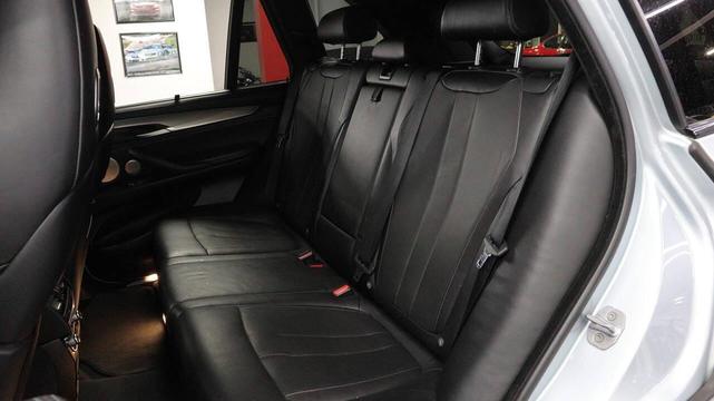 Photo of 2016 Donington Gray Metallic BMW X5 M