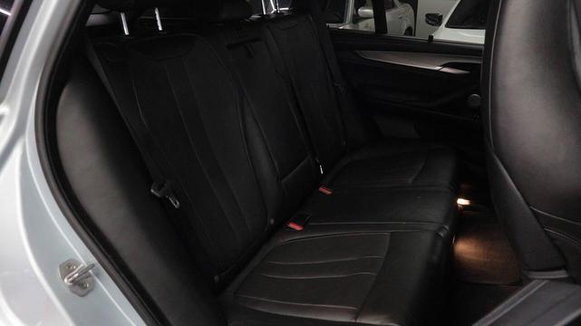 Photo of 2016 Donington Gray Metallic BMW X5 M