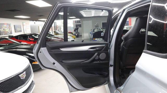 Photo of 2016 Donington Gray Metallic BMW X5 M