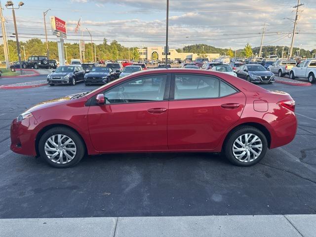 Photo of 2019 Barcelona Red Metallic Toyota Corolla