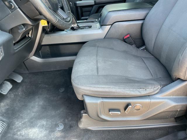 Photo of 2015 Tuxedo Black Metallic Ford F-150