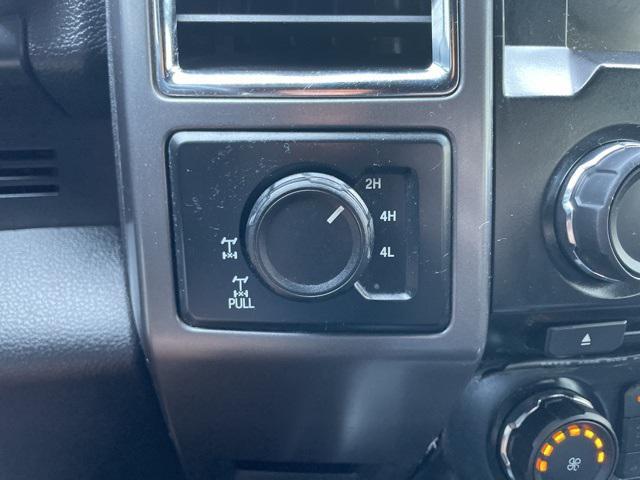 Photo of 2015 Tuxedo Black Metallic Ford F-150
