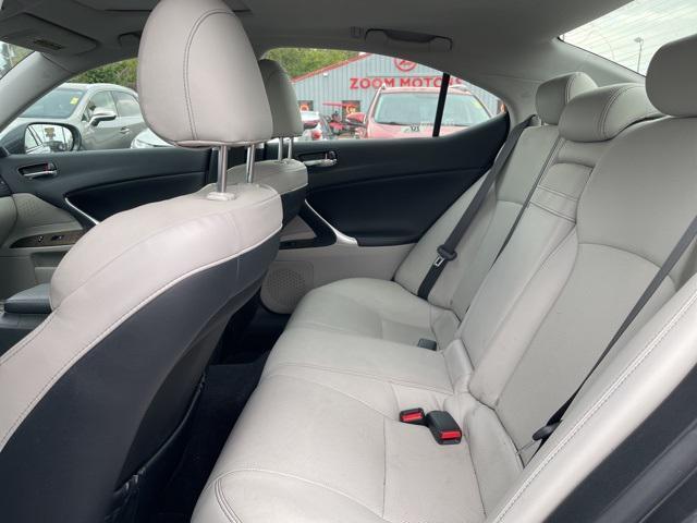 Photo of 2010 Gray Lexus IS 250