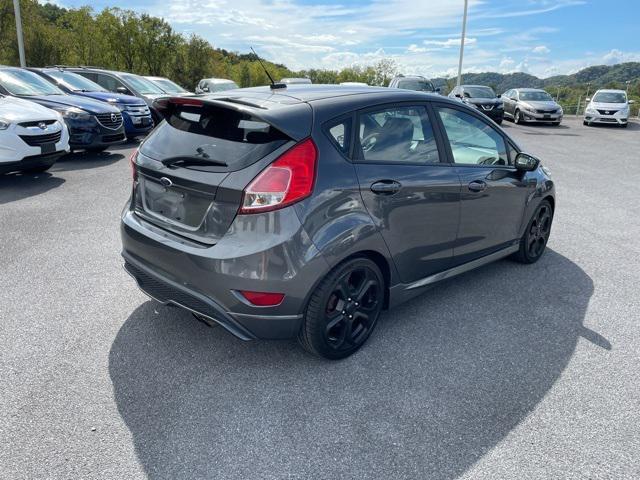 Photo of 2016 Magnetic Ford Fiesta
