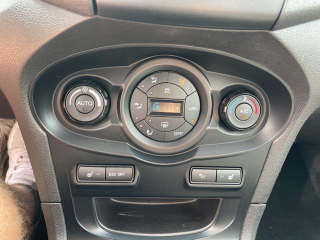 Photo of 2016 Magnetic Ford Fiesta