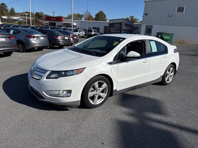 Photo of 2013 Summit White Chevrolet Volt
