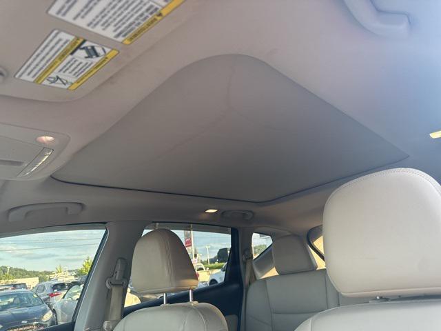 Photo of 2018 Cayenne Red Metallic Nissan Murano