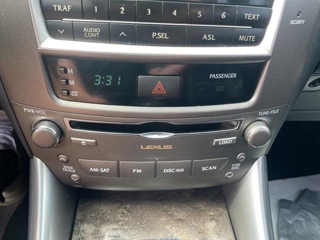 Photo of 2009 White Lexus IS 250