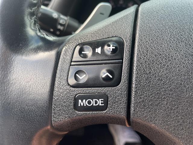 Photo of 2009 White Lexus IS 250