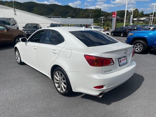 Photo of 2009 White Lexus IS 250