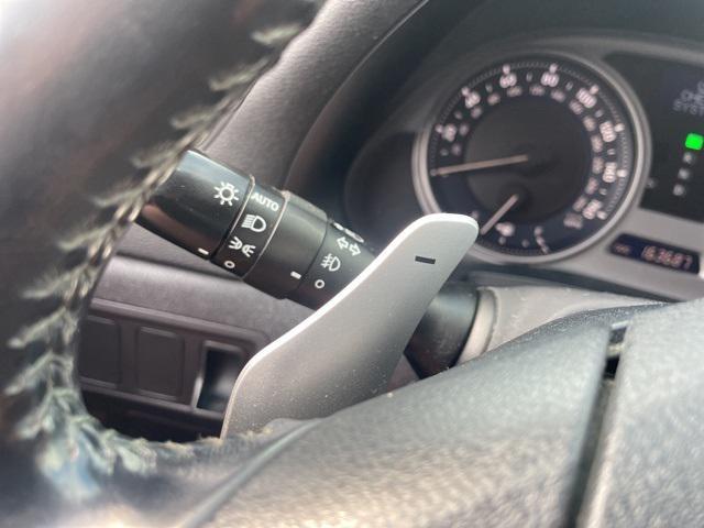 Photo of 2009 White Lexus IS 250