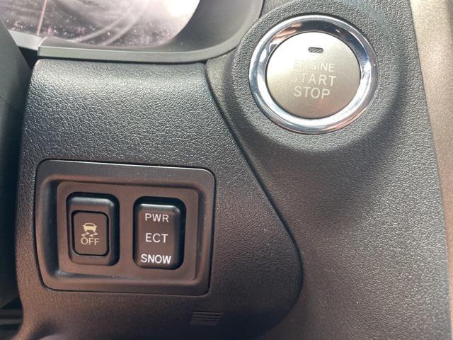 Photo of 2009 White Lexus IS 250