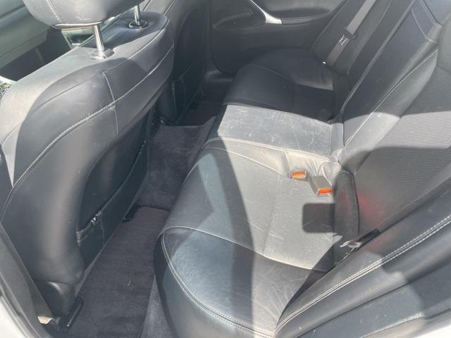 Photo of 2009 White Lexus IS 250