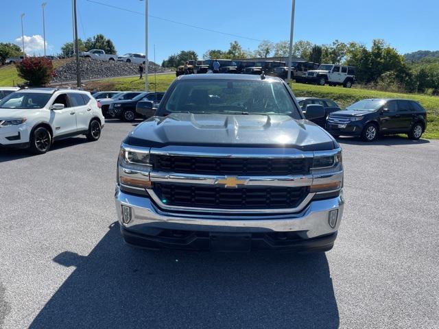 Photo of 2017 Graphite Metallic Chevrolet Silverado 1500