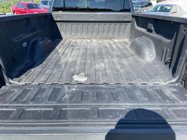 Photo of 2017 Graphite Metallic Chevrolet Silverado 1500