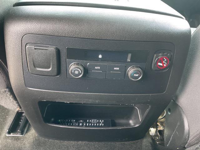 Photo of 2017 Iridium Metallic GMC Yukon