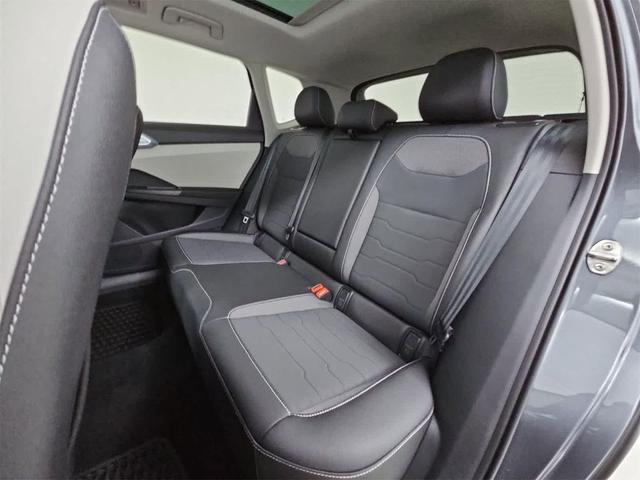 Photo of 2025 Gray Volkswagen Taos