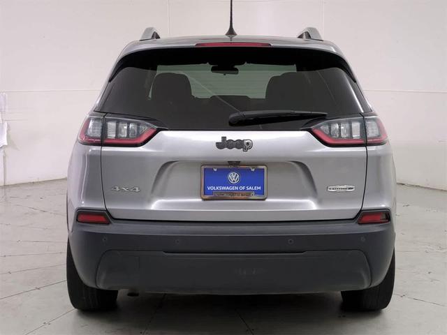 Photo of 2019 Billet Silver Metallic Clearcoat Jeep Cherokee