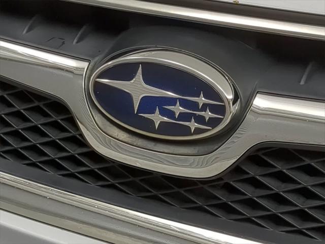 Photo of 2015 Ice Silver Metallic Subaru XV Crosstrek