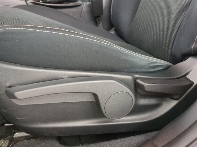 Photo of 2015 Ice Silver Metallic Subaru XV Crosstrek