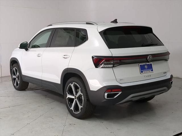 Photo of 2025 Pure White Volkswagen Taos
