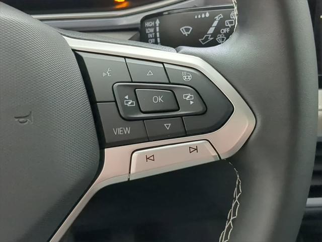 Photo of 2025 Pure White Volkswagen Taos