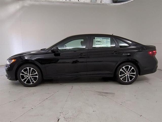 Photo of 2025 Deep Black Pearl Volkswagen Jetta