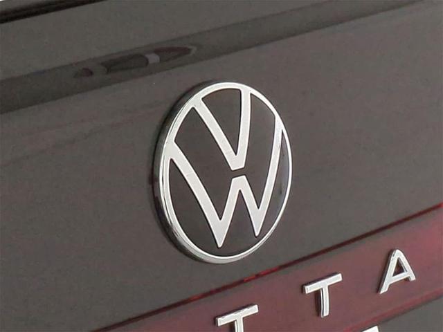 Photo of 2025 Deep Black Pearl Volkswagen Jetta