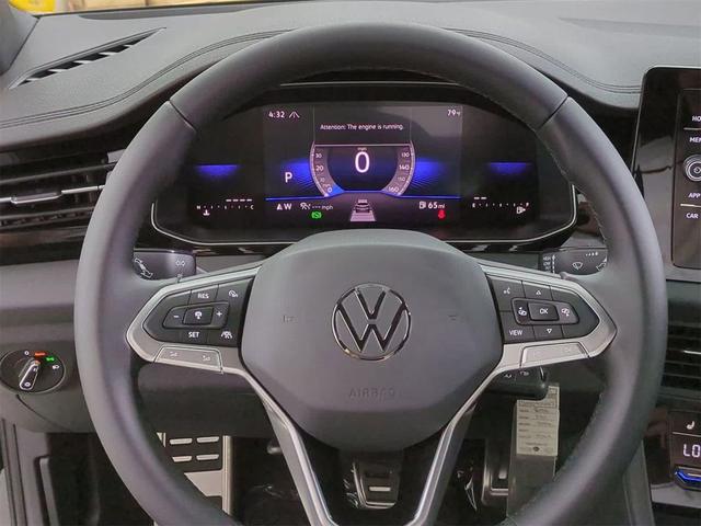 Photo of 2025 Deep Black Pearl Volkswagen Jetta