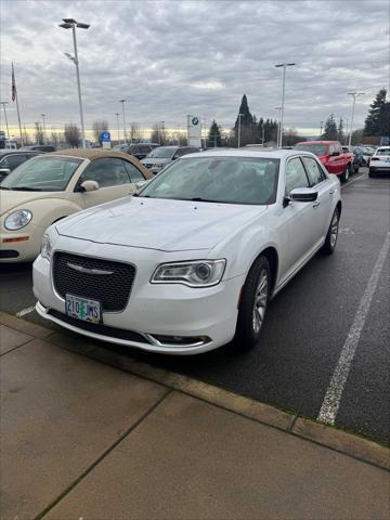 2015 Chrysler 300C