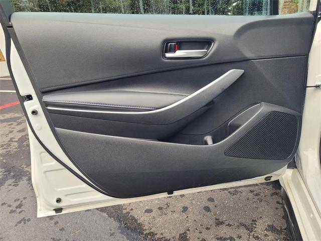 Photo of 2020 Blizzard Pearl Toyota Corolla