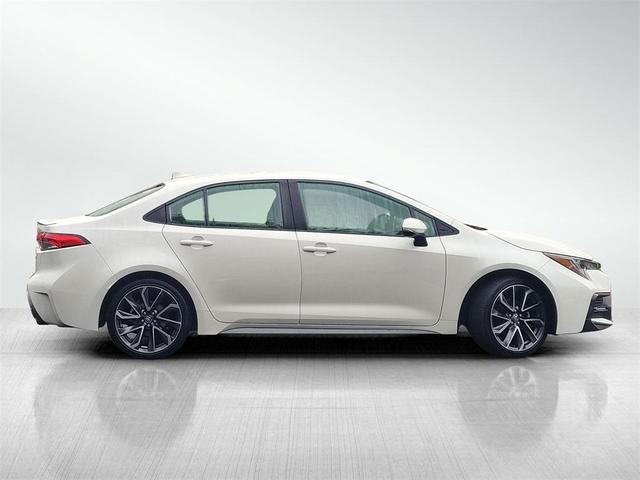 Photo of 2020 Blizzard Pearl Toyota Corolla