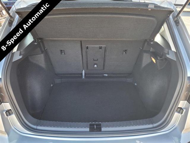 Photo of 2022 Platinum Gray Volkswagen Taos
