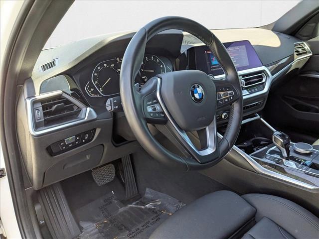 Photo of 2021 Alpine White BMW 330