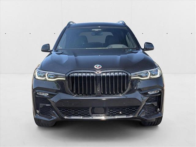 Photo of 2022 Black Sapphire Metallic BMW X7