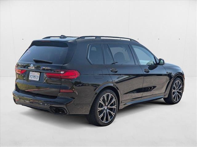 Photo of 2022 Black Sapphire Metallic BMW X7
