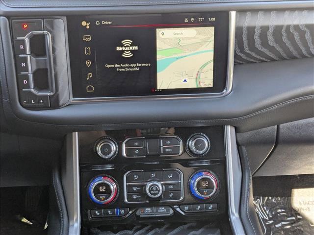 Photo of 2024 White Frost Tri-Coat GMC Yukon XL